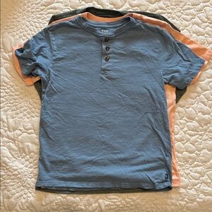 3 boys shirts Hurley & Gap